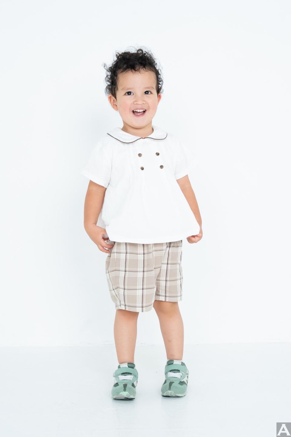 東京外国人モデル事務所アクアモデル所属のベビーモデルのアレン