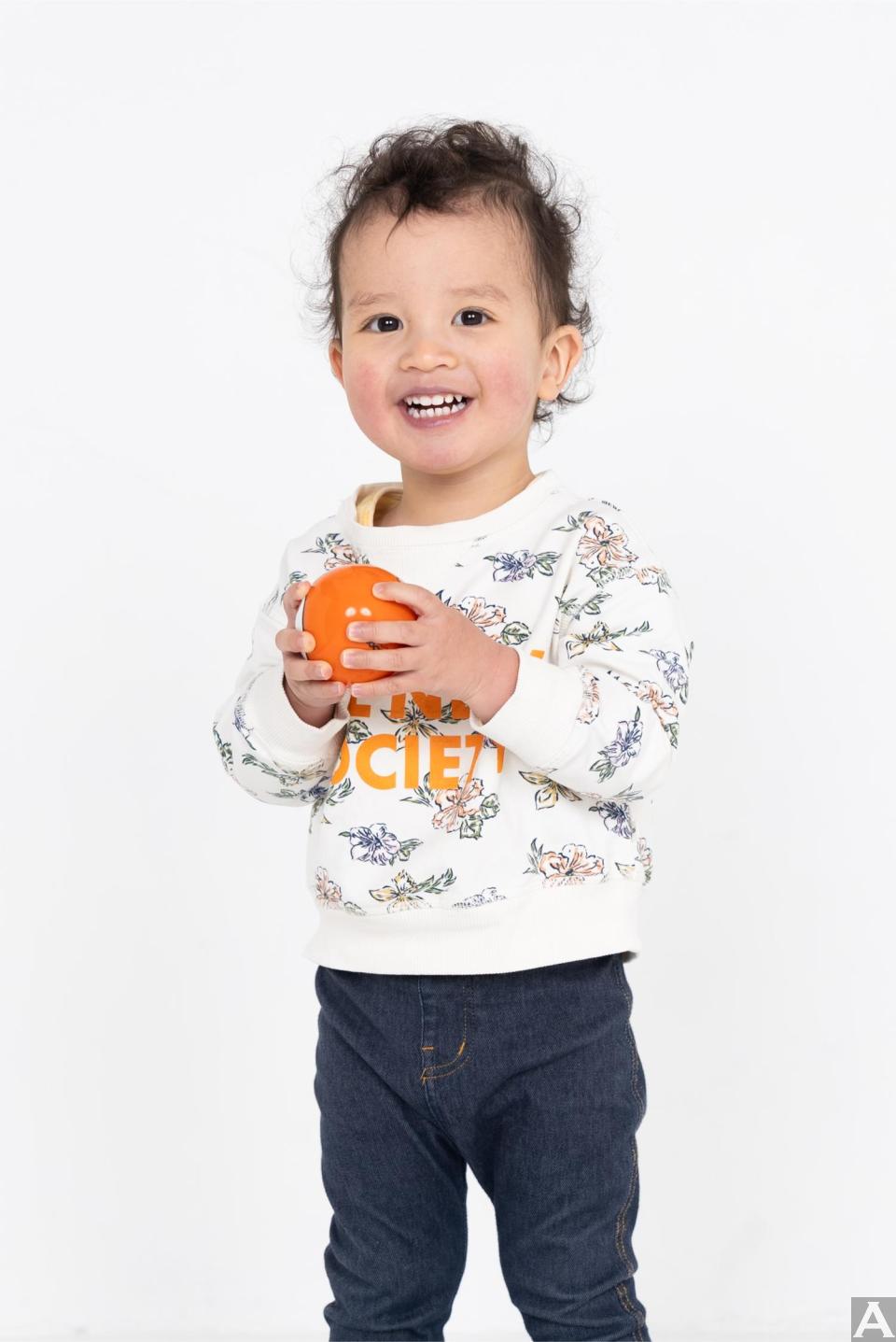 東京外国人モデル事務所アクアモデル所属のベビーモデルのアレン