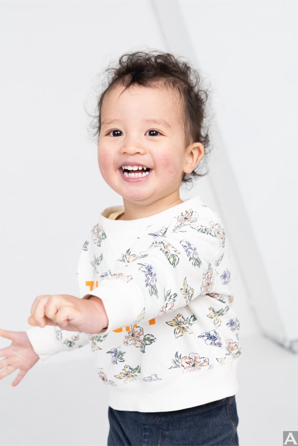 東京外国人モデル事務所アクアモデル所属のベビーモデルのアレン