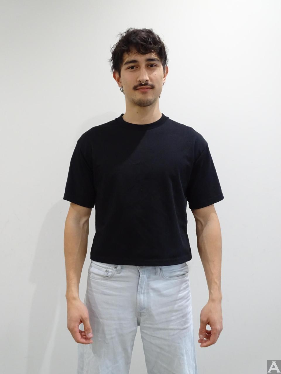 東京外国人モデル事務所アクアモデル所属のハーフモデルのマルティン