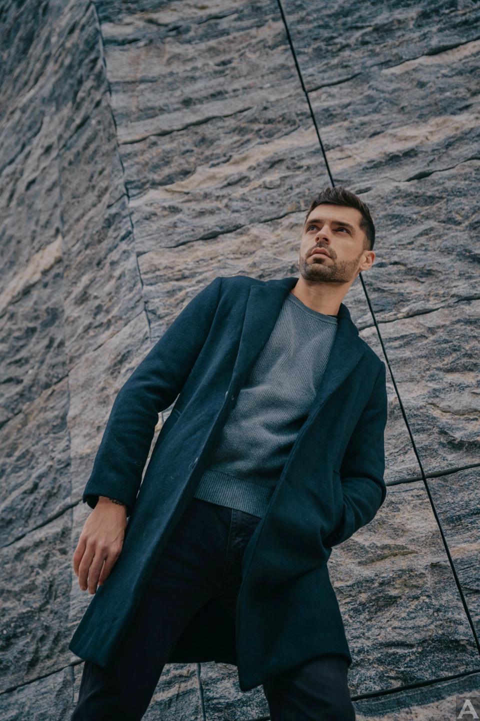 東京外国人モデル事務所アクアモデル所属の白人モデルのスティーブン