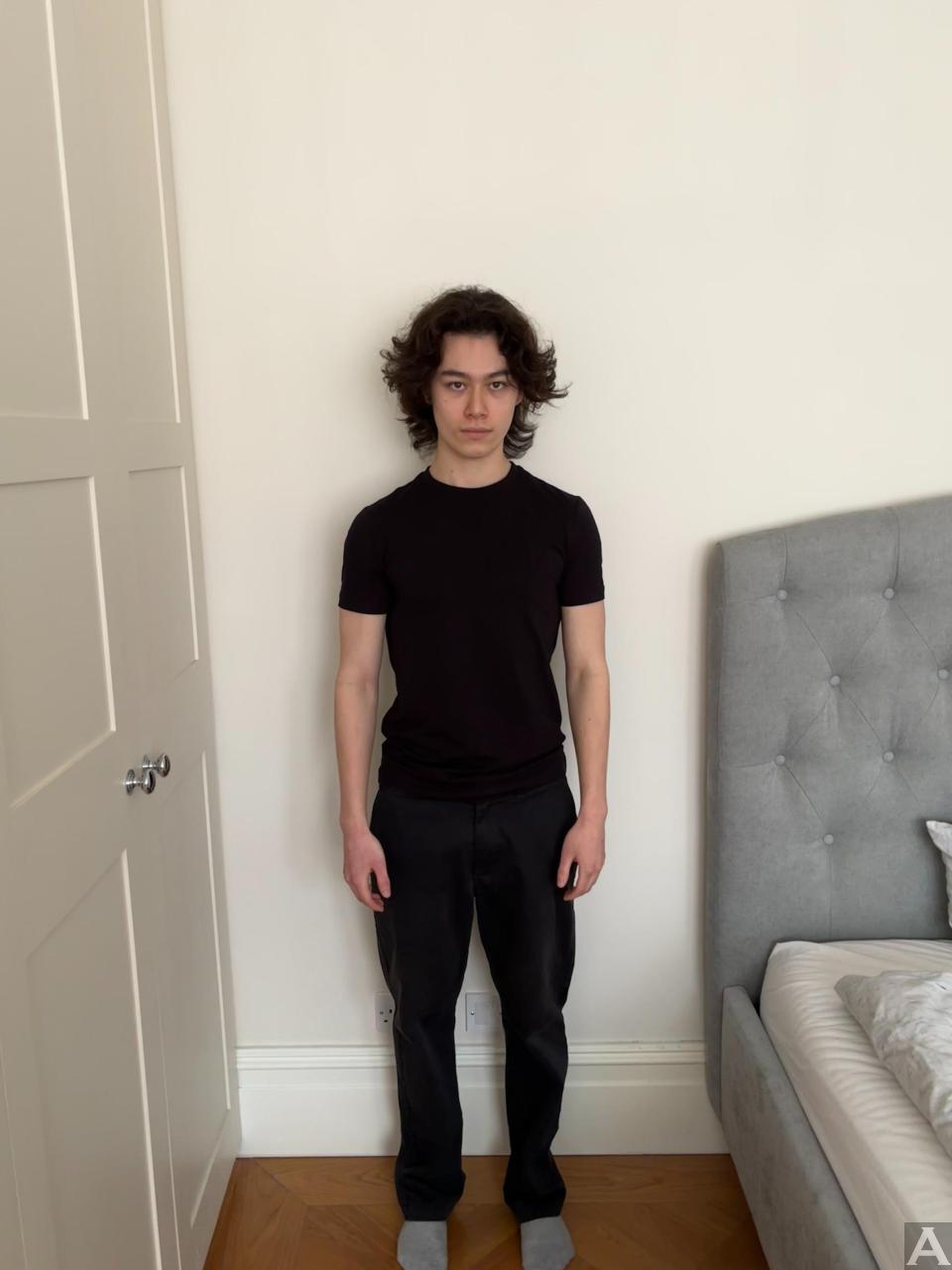 東京外国人モデル事務所アクアモデル所属のハーフモデルのキャンベル