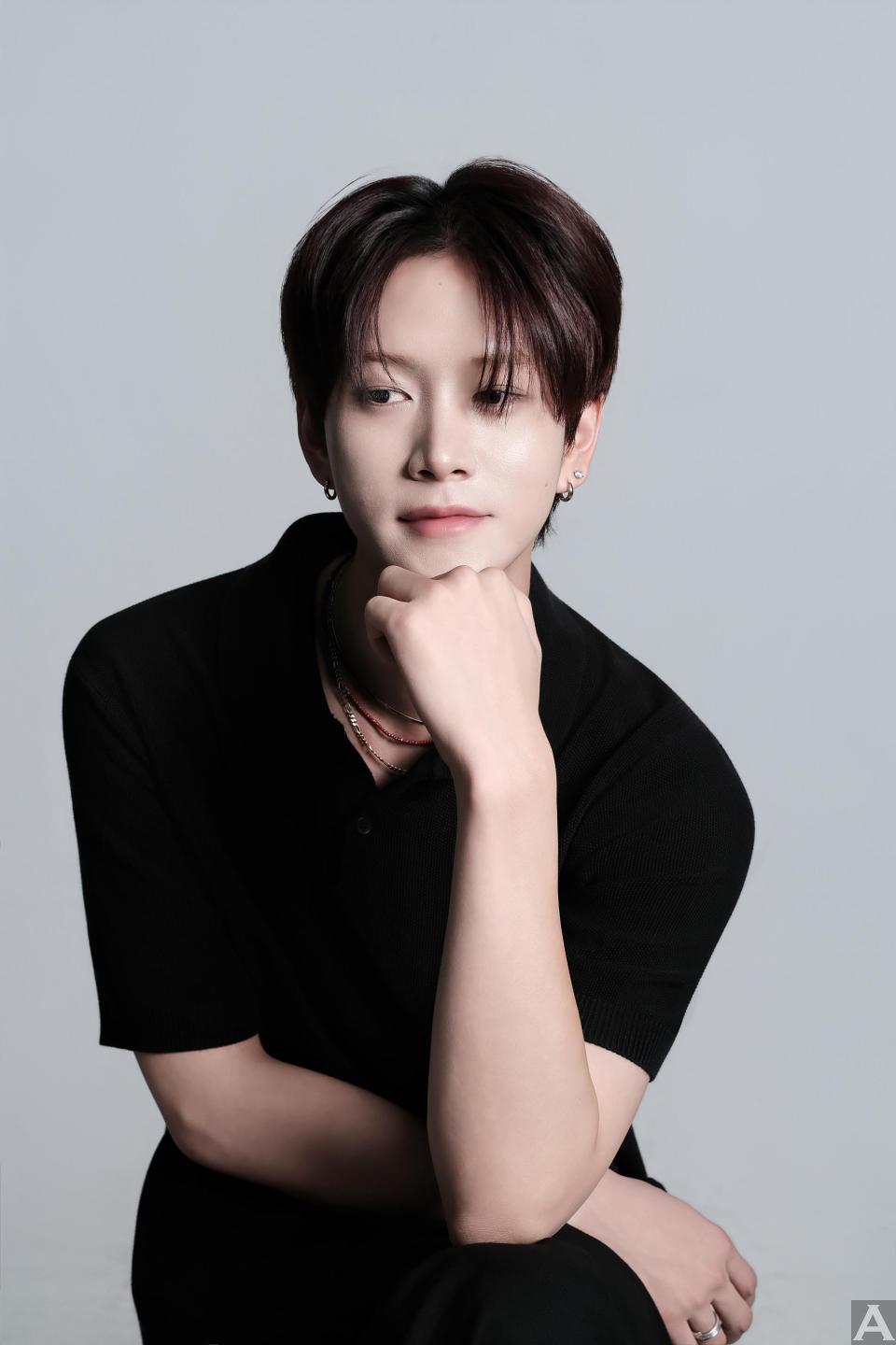 東京外国人モデル事務所アクアモデル所属のハーフモデルのケイシン