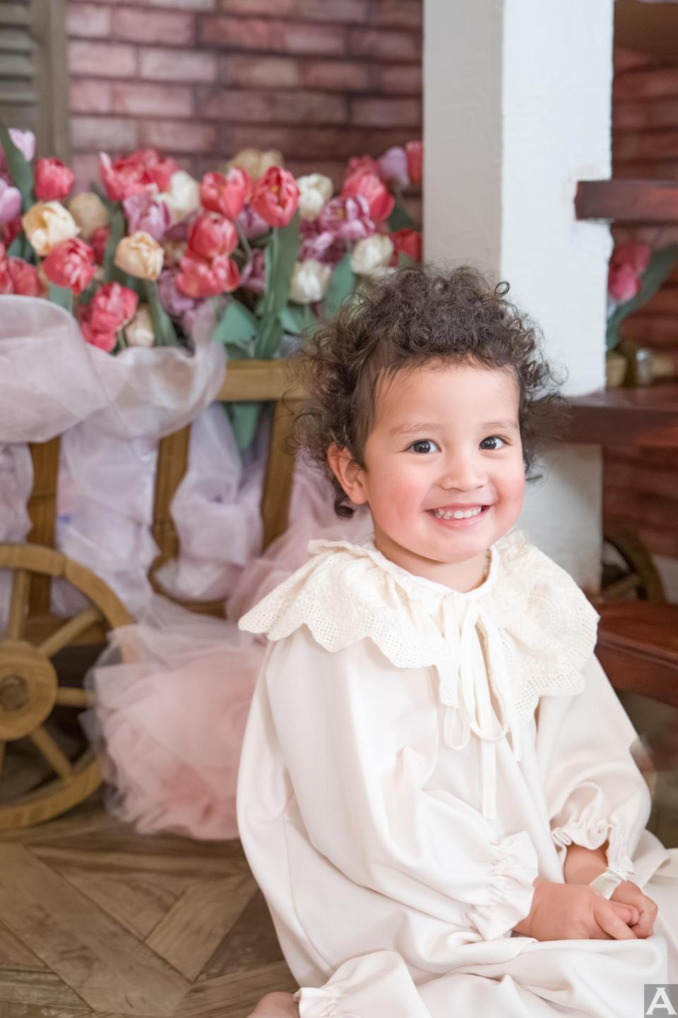 東京外国人モデル事務所アクアモデル所属のベビーモデルのアレン