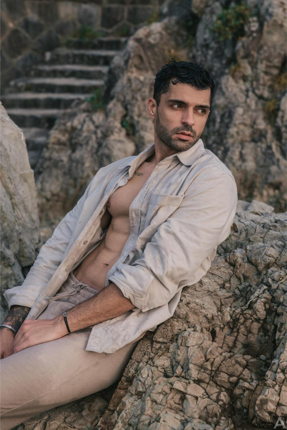 東京外国人モデル事務所アクアモデル所属の白人モデルのスティーブン