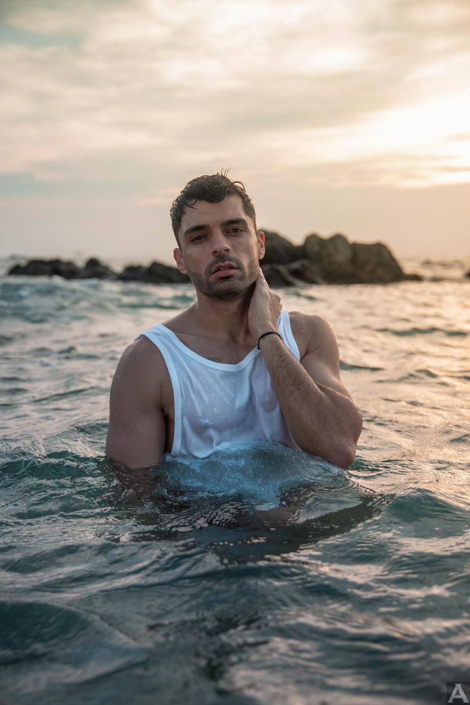 東京外国人モデル事務所アクアモデル所属の白人モデルのスティーブン