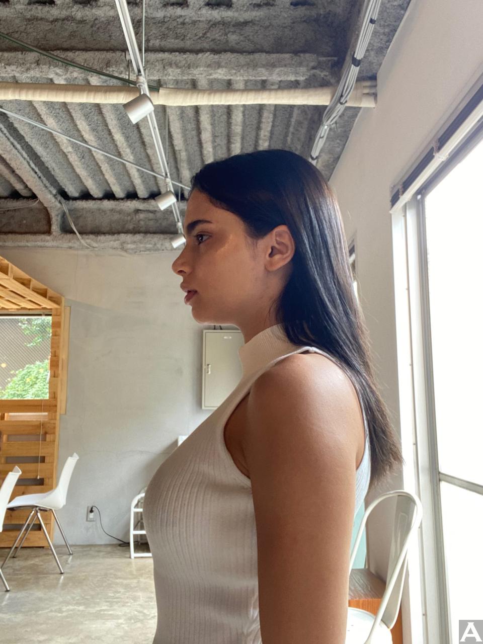 東京外国人モデル事務所アクアモデル所属のハーフモデルのファジー