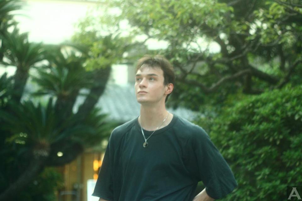 東京外国人モデル事務所アクアモデル所属の白人モデルのトム