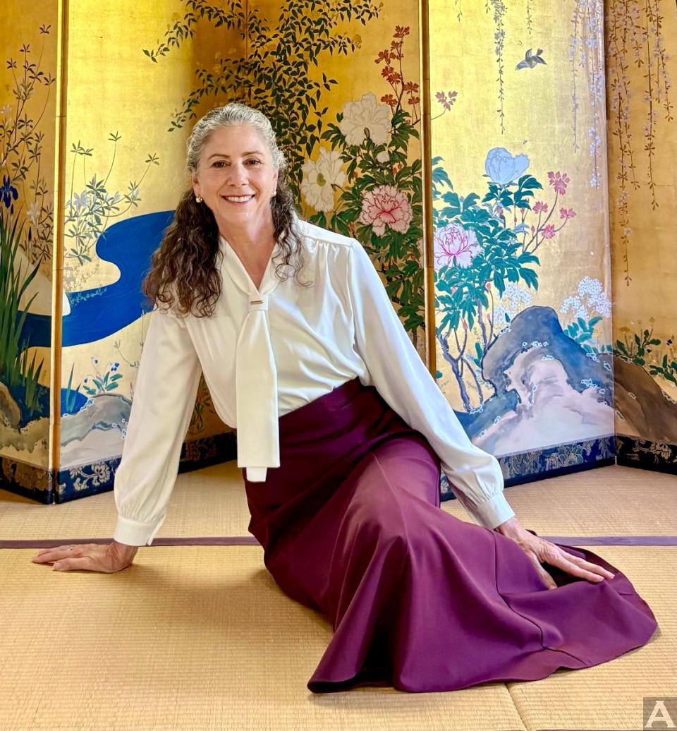 東京外国人モデル事務所アクアモデル所属の白人モデルのイオネ