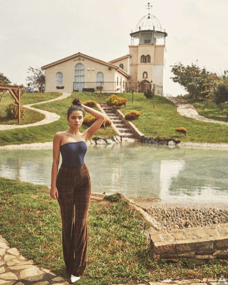 東京　外国人　モデル 事務所　アクアモデル　ファッション　ミックス ファジー