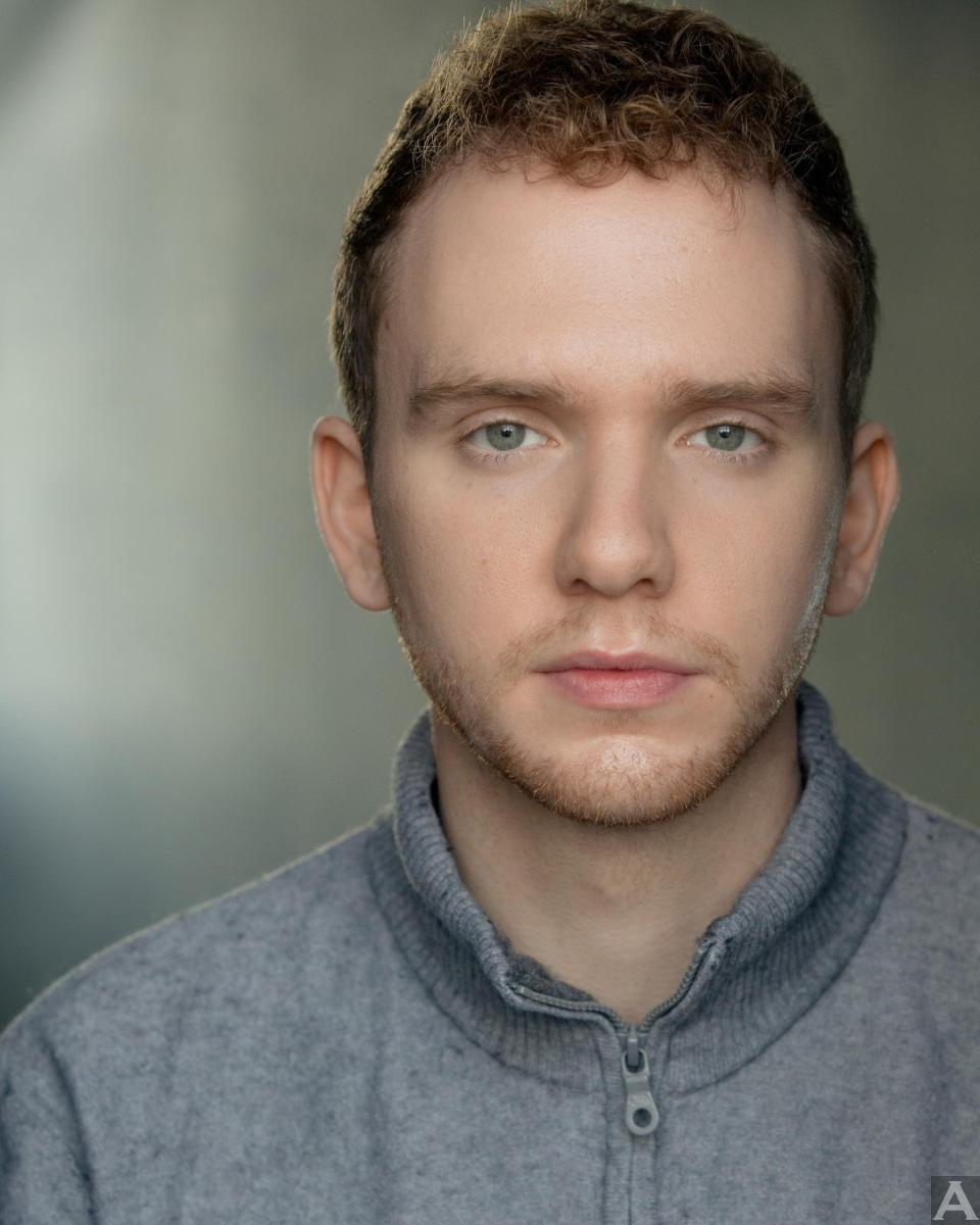 東京外国人モデル事務所アクアモデル所属の白人モデルのアレクサンダー