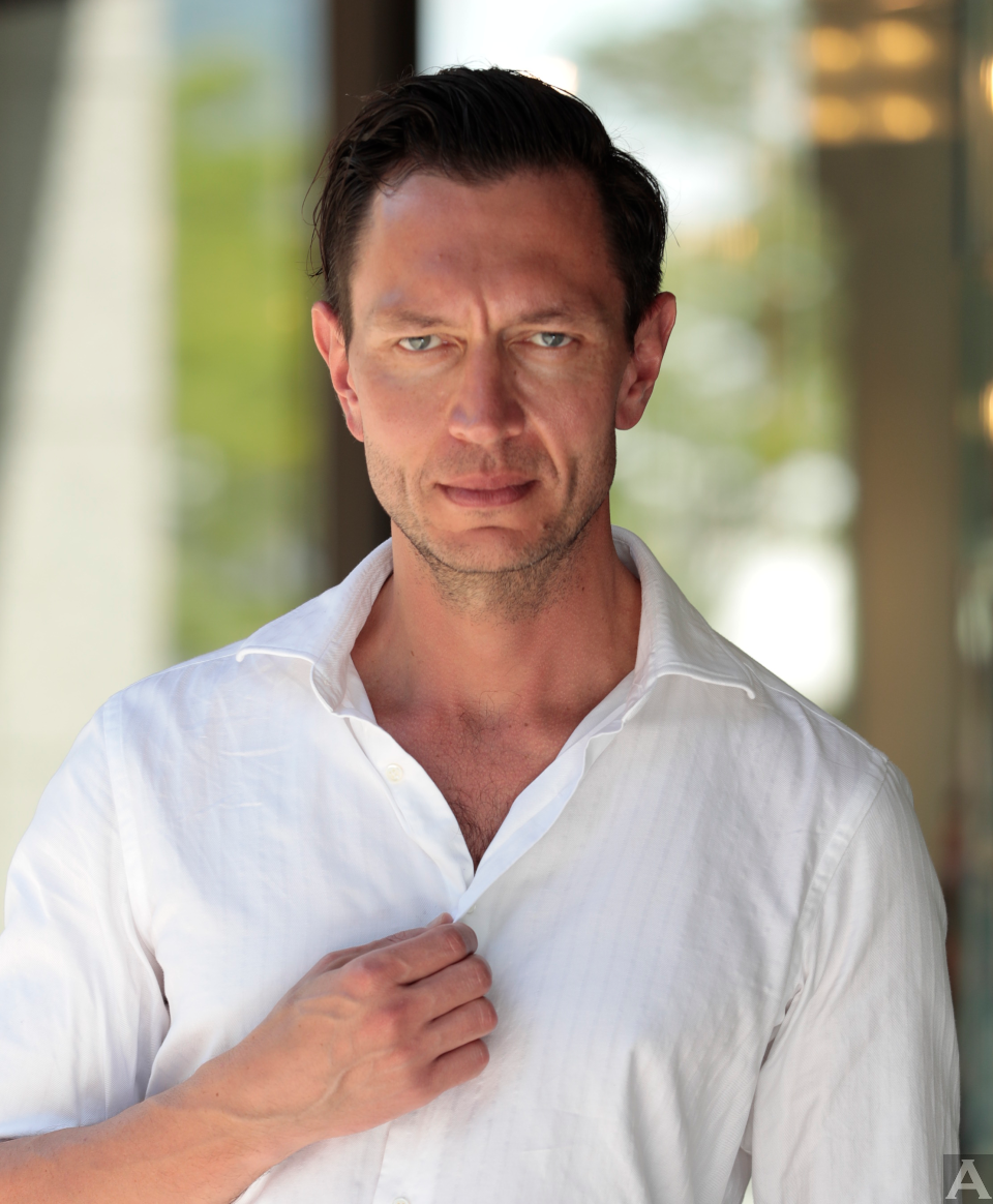 東京外国人モデル事務所アクアモデルの白人モデルマキシム