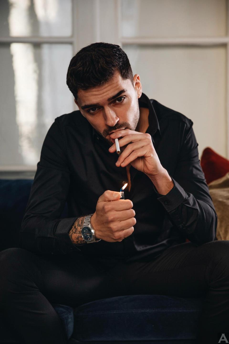 東京外国人モデル事務所アクアモデル所属の白人モデルのスティーブン