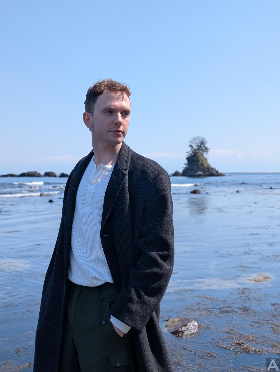 東京外国人モデル事務所アクアモデル所属の白人モデルのアレクサンダー