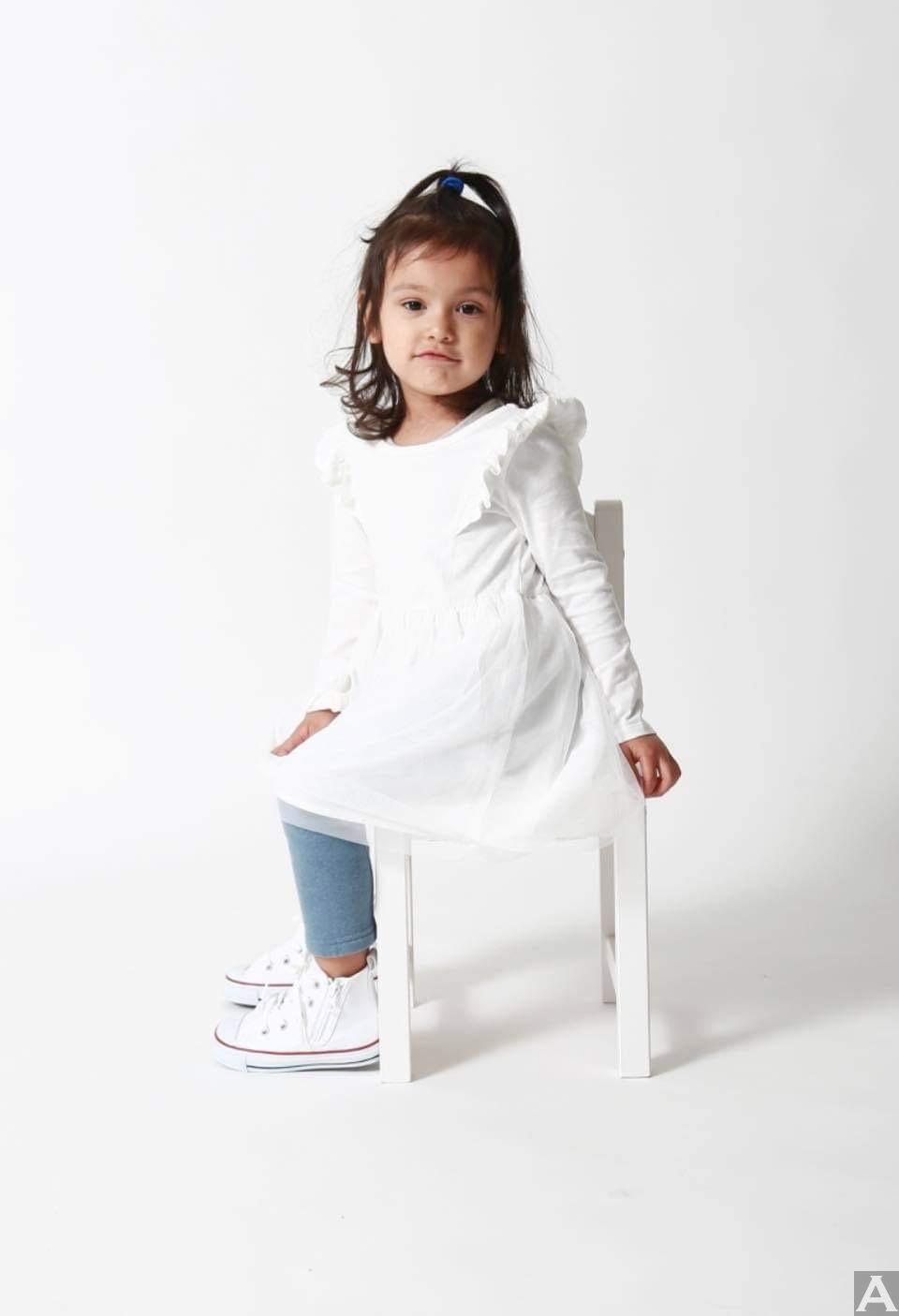 外国人モデル事務所アクアモデル所属キッズモデルのルナ