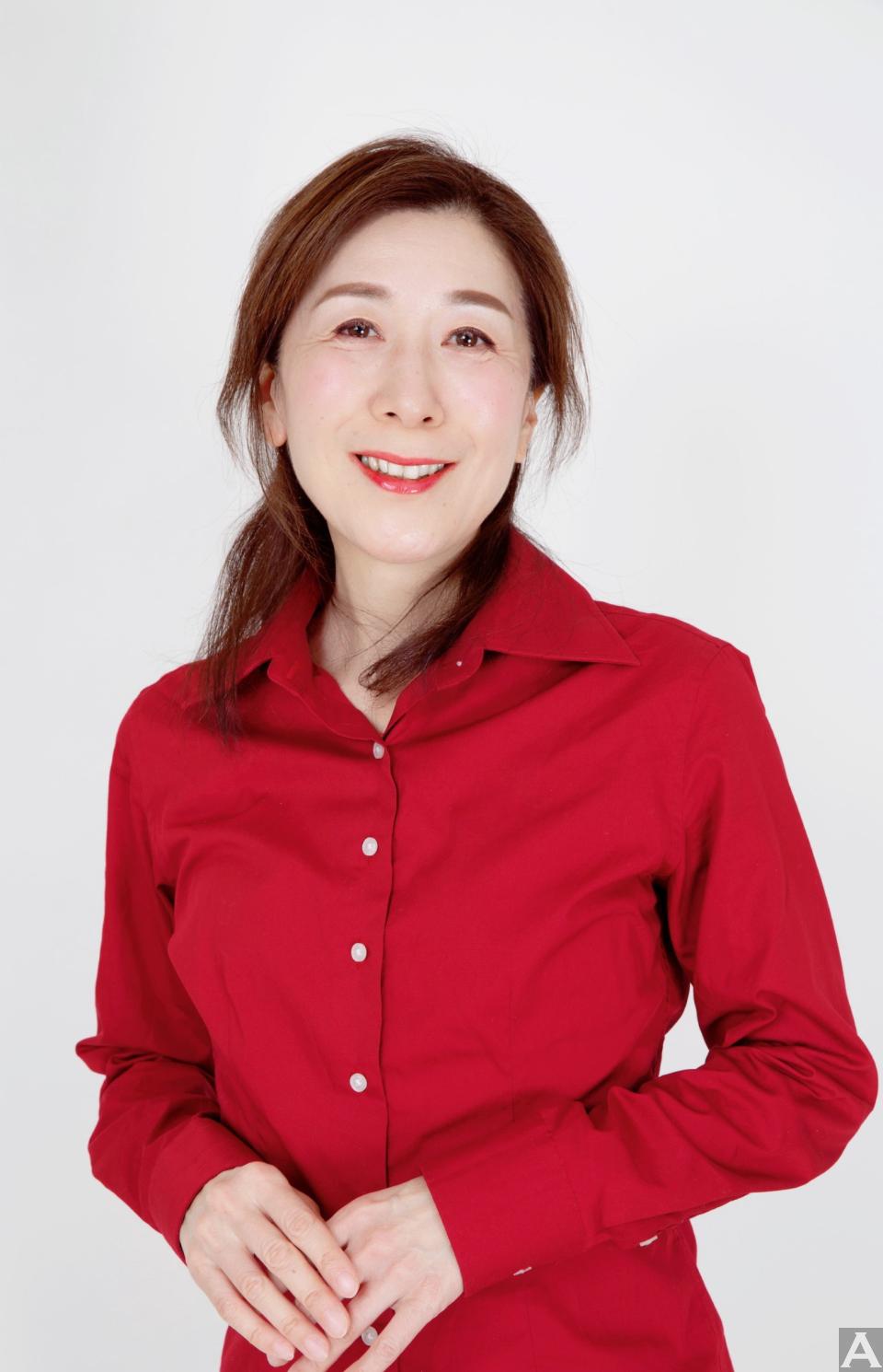 東京外国人モデル事務所アクアモデルの日本人モデルマキコ
