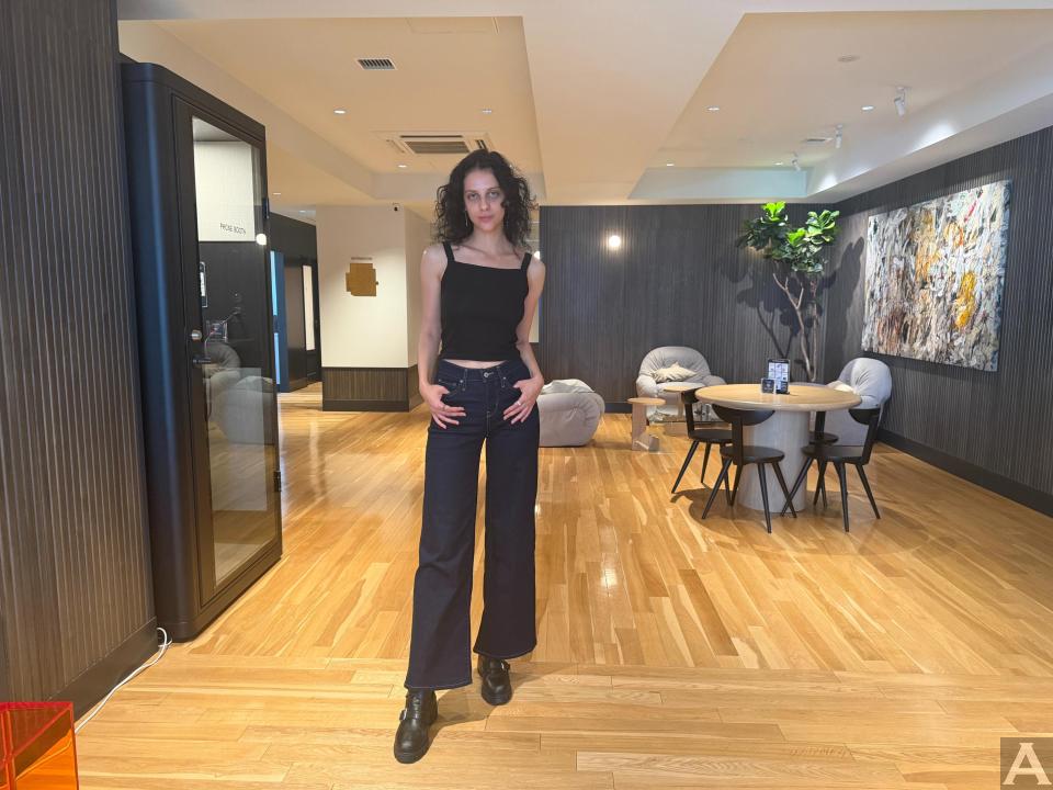 東京外国人モデル事務所アクアモデル所属のハーフモデルのダナ