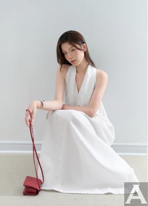 東京外国人モデル事務所アクアモデル所属のアジア人モデルのティ