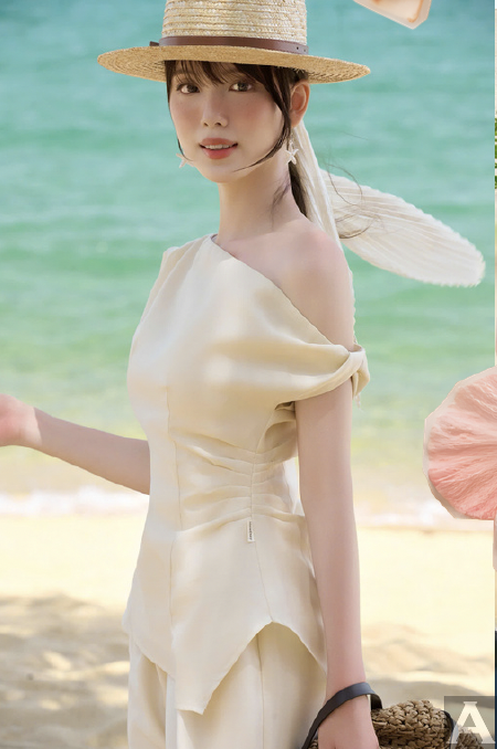 東京外国人モデル事務所アクアモデル所属のアジア人モデルのティ