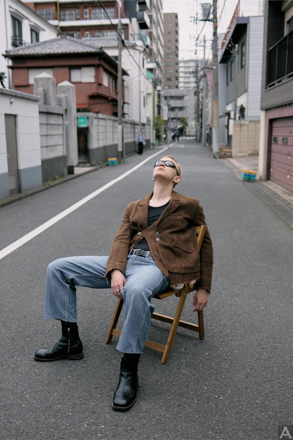 東京外国人モデル事務所アクアモデル所属の白人モデルのオキュモロウ
