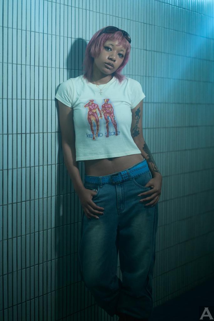 東京外国人モデル事務所アクアモデル所属のハーフモデルのミア