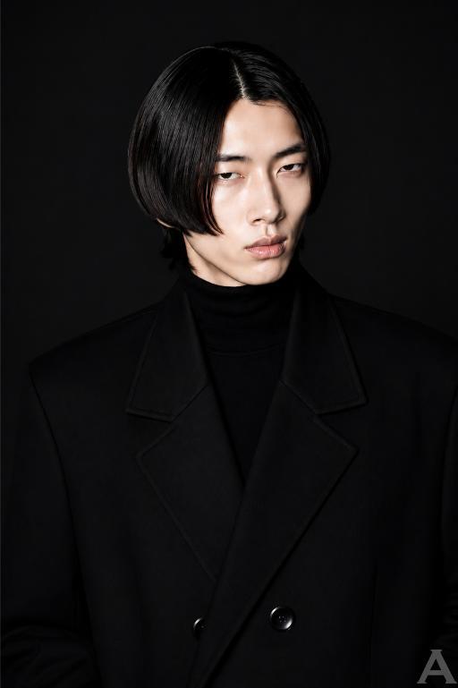 東京外国人モデル事務所アクアモデル所属のアジア人モデルのシュウ
