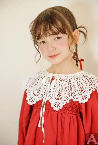 東京外国人モデル事務所アクアモデル所属のハーフキッズモデルのエミリ