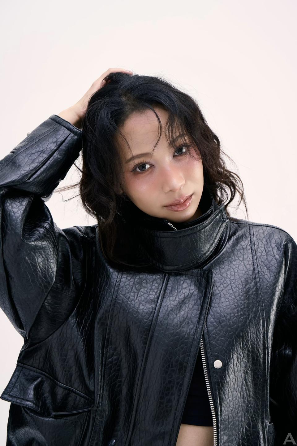 東京外国人モデル事務所アクアモデル所属のハーフモデルのリサ