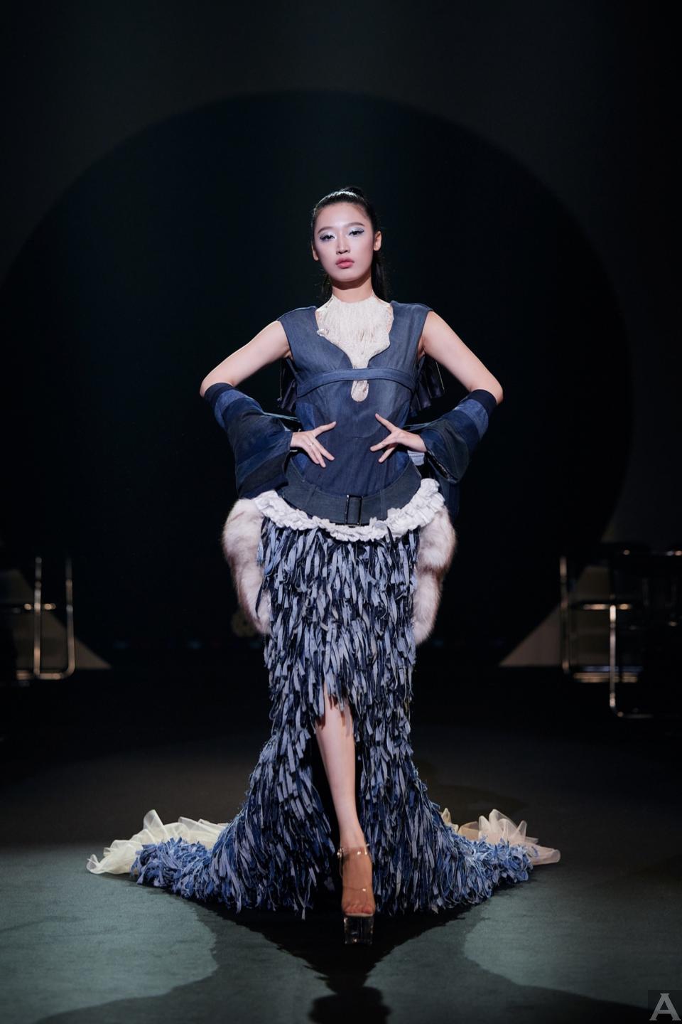 東京外国人モデル事務所アクアモデル所属のアジア人モデルのジョイ