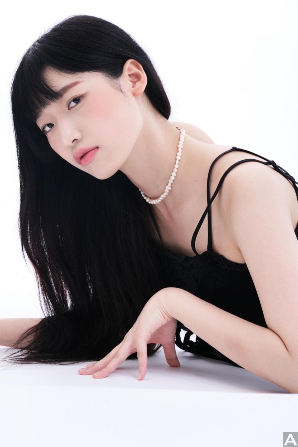 東京外国人モデル事務所アクアモデル所属のアジア人モデルのジョイ