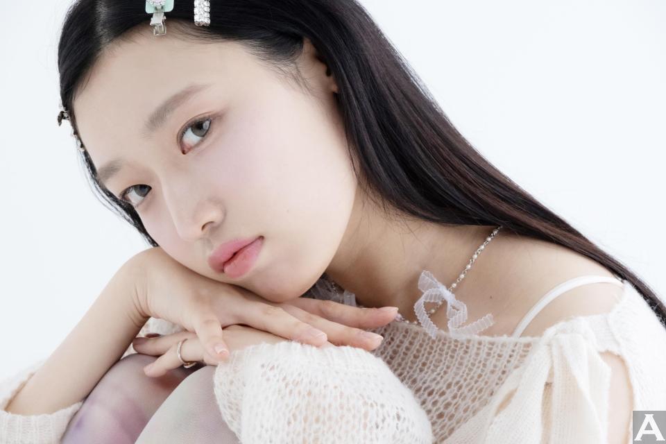 東京外国人モデル事務所アクアモデル所属のアジア人モデルのジョイ