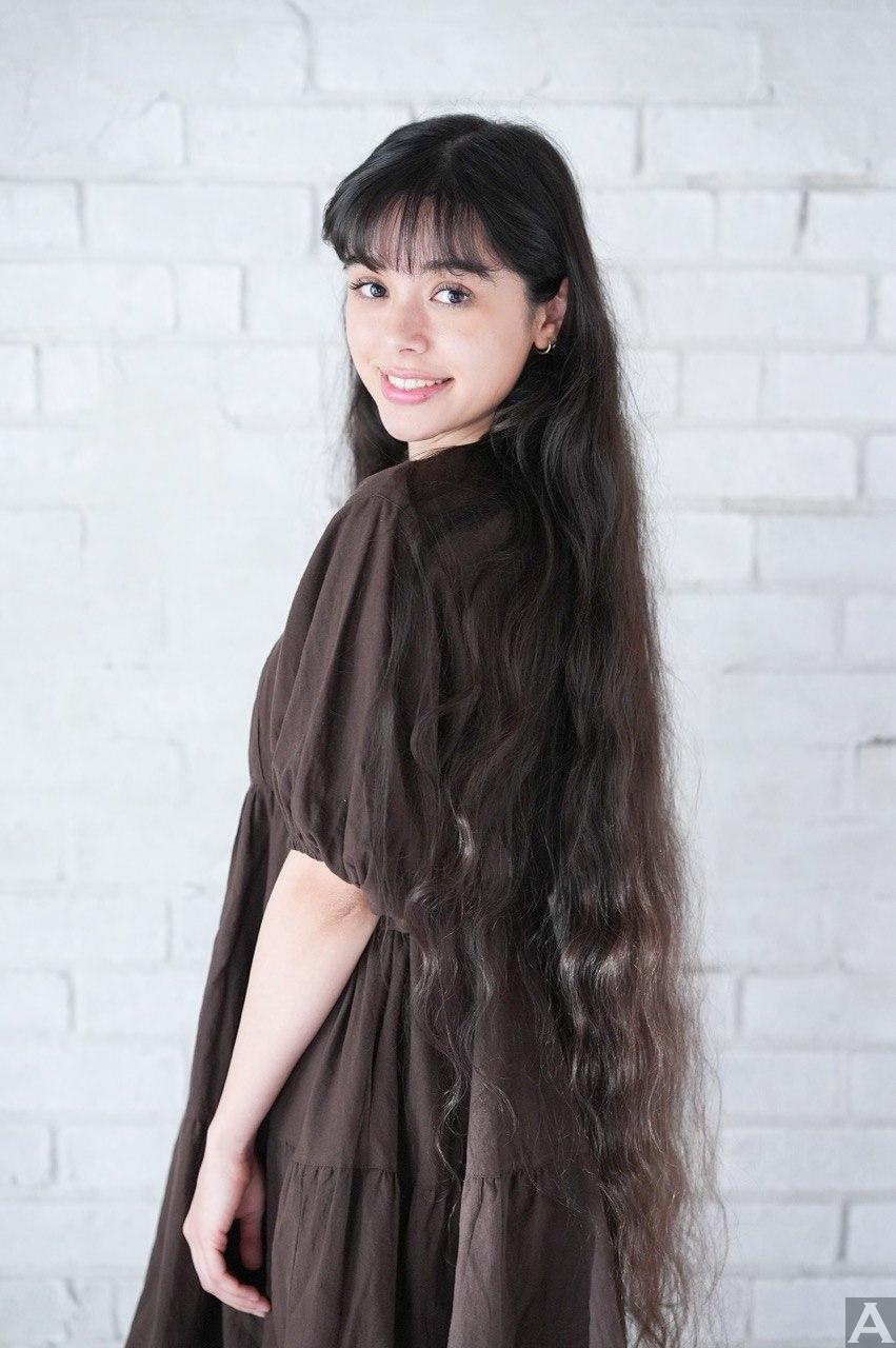 東京外国人モデル事務所アクアモデル所属のアジア人モデルのデラ