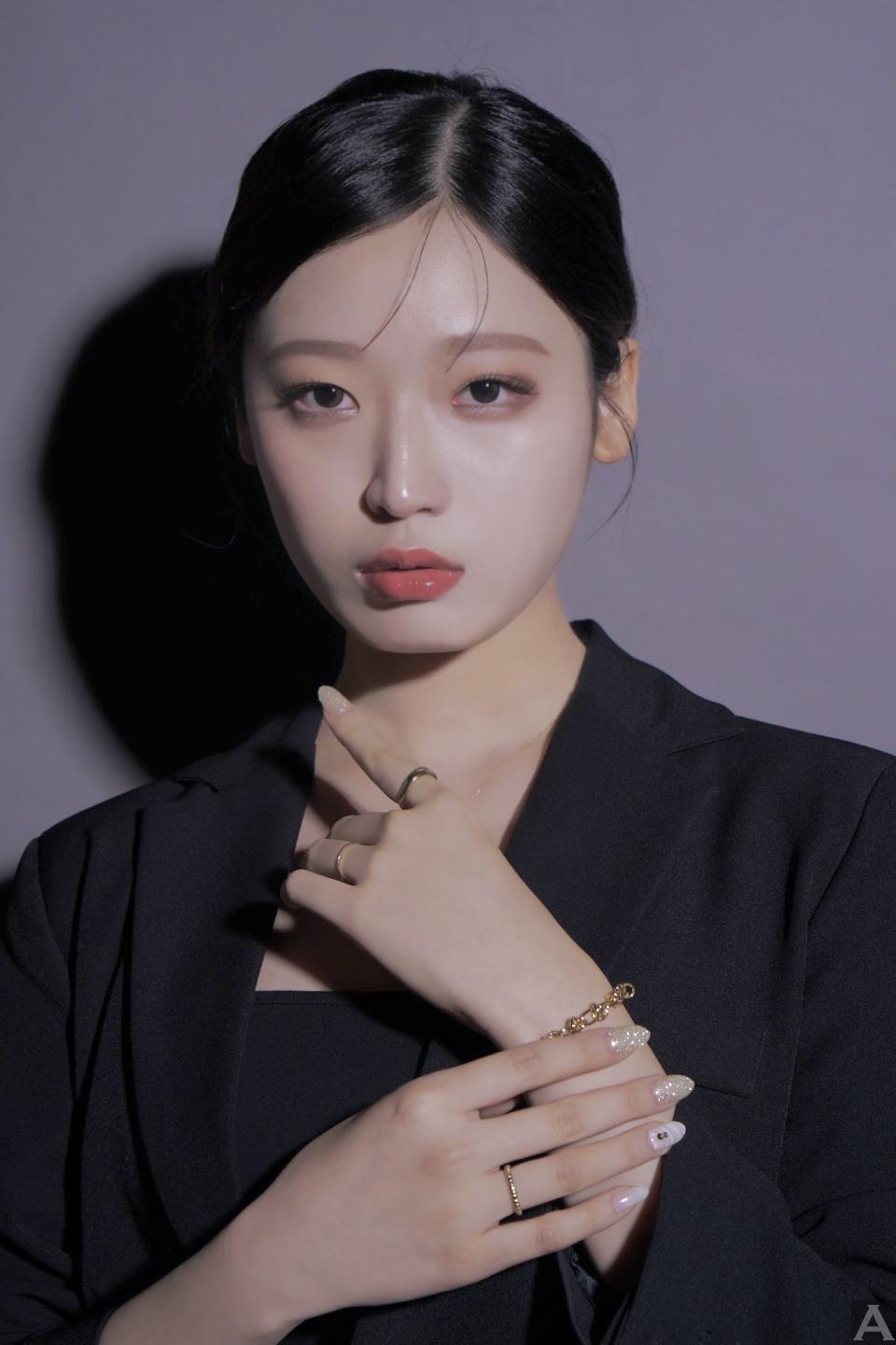 東京外国人モデル事務所アクアモデル所属のアジア人モデルのジョイ