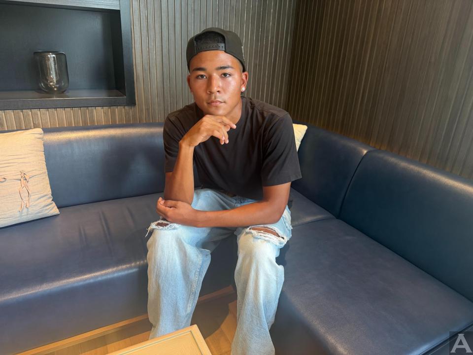 東京外国人モデル事務所アクアモデル所属のハーフモデルのスカイ