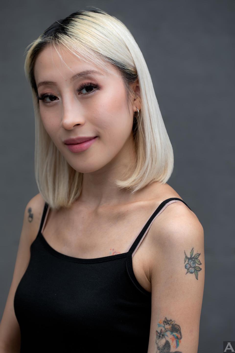 東京外国人モデル事務所アクアモデルのアジア人モデルダフネ